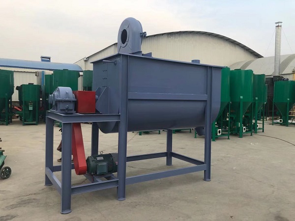 如何選擇臥式攪拌機(jī)？